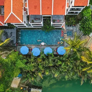 Riverside & Bed & Breakfast