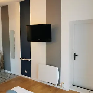 https://le-refuge-de-manou.hotels-rhonealpes.com