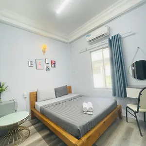 https://lyly-pham-ngu-lao.hotelsvungtau.com